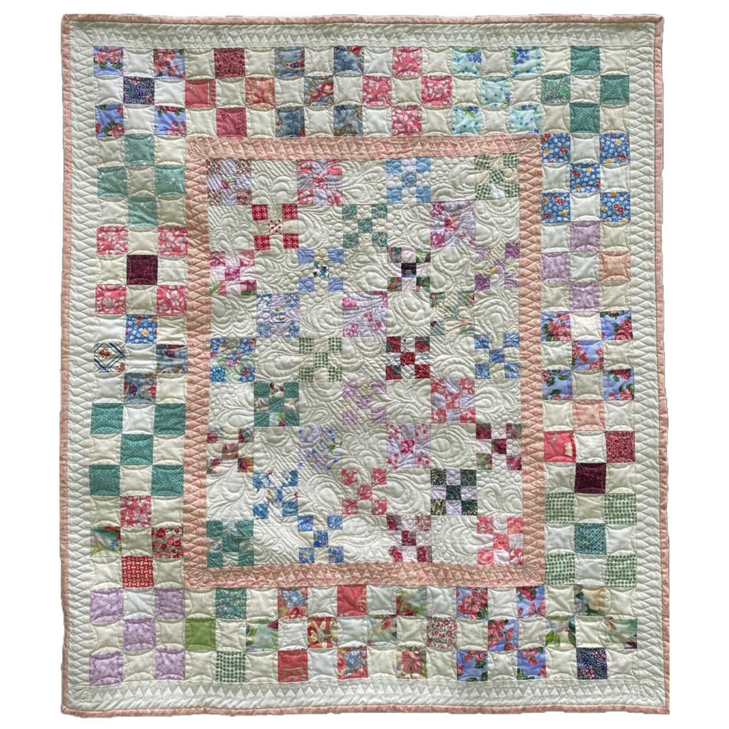 The blanket is designed with many different fabrics and is very durable.