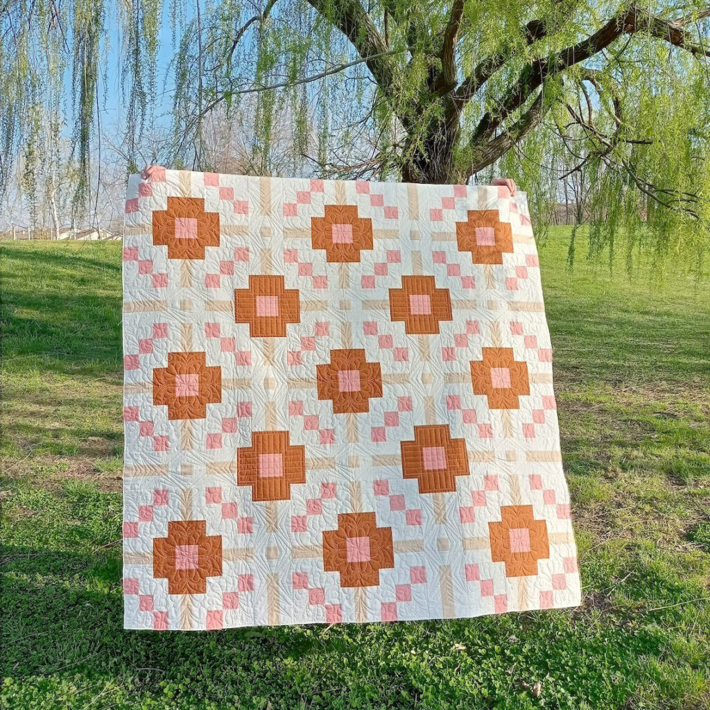 This baby quilt pattern perfectly combines traditional and modern cotton blankets