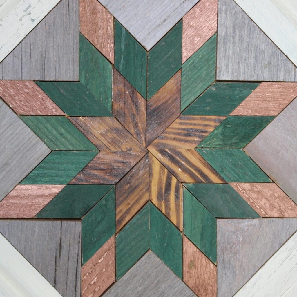 A part of the square barn quilt with Green Field Flower patterns and the wood color star pattern in center.
