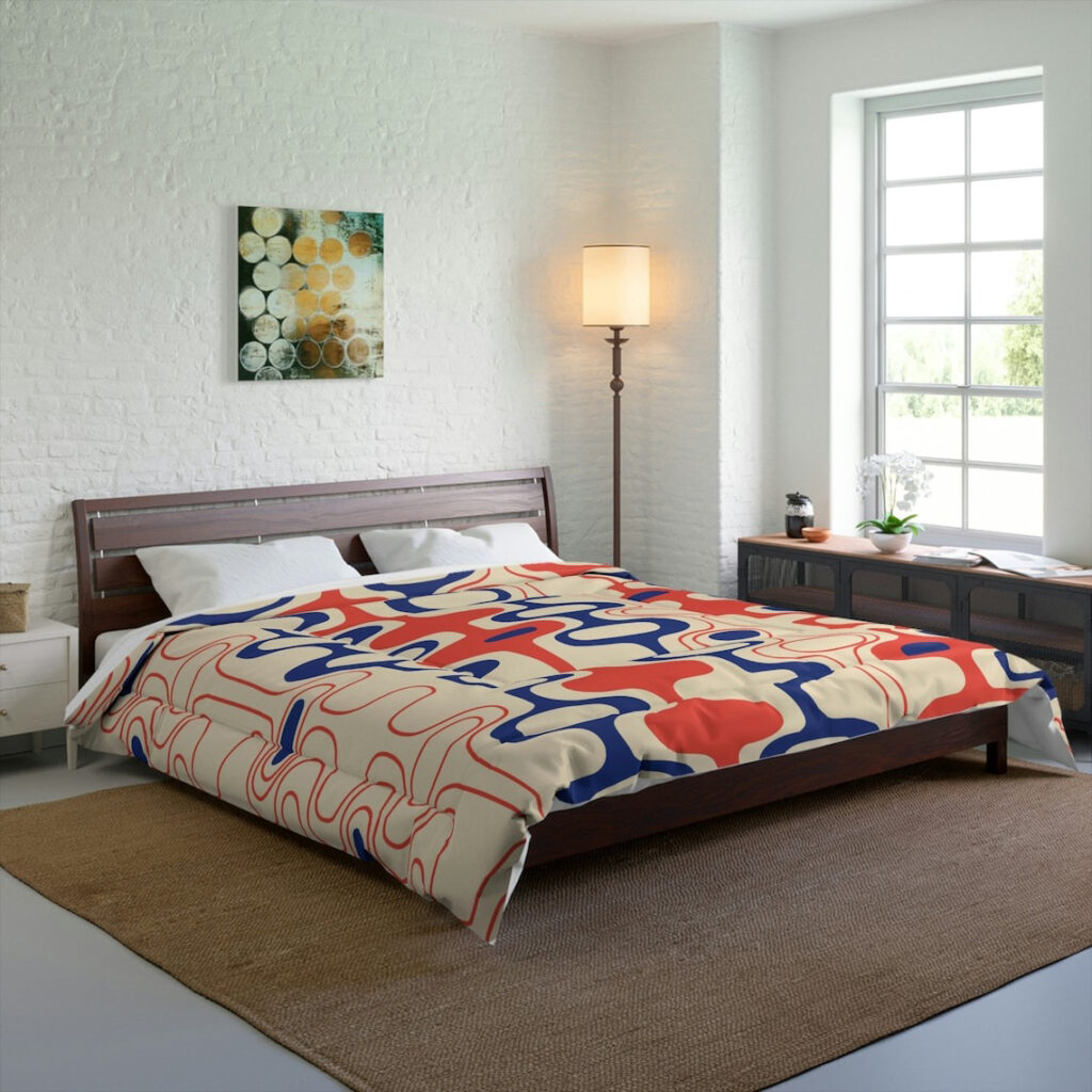 Stylish, classic geometric quilt set