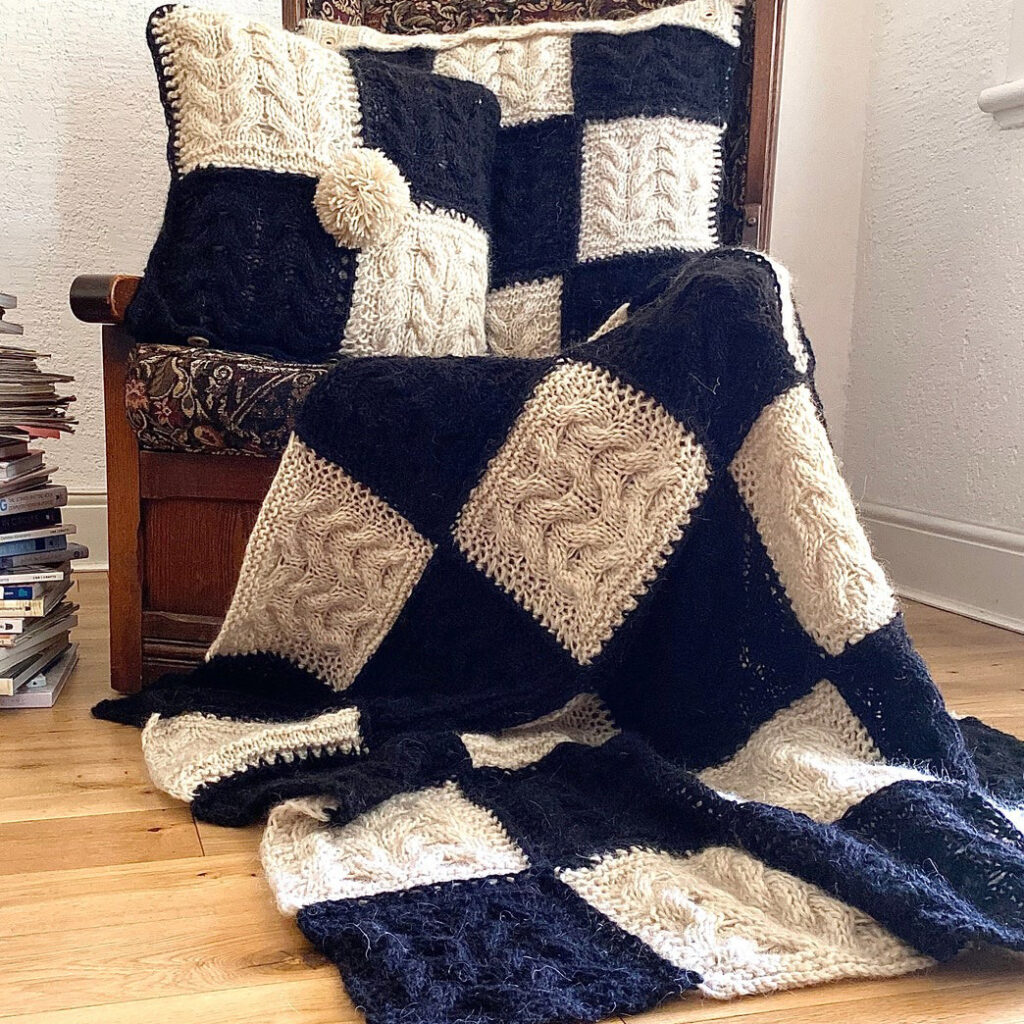 Knitted quilts are extremely convenient